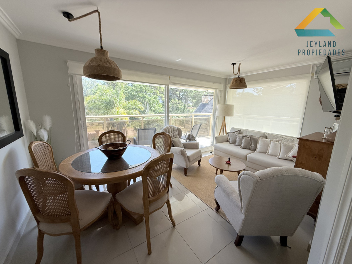 Apartamento ID.418 - Venta apartamento 2 dormitorios en Aidy Grill, Punta del Este