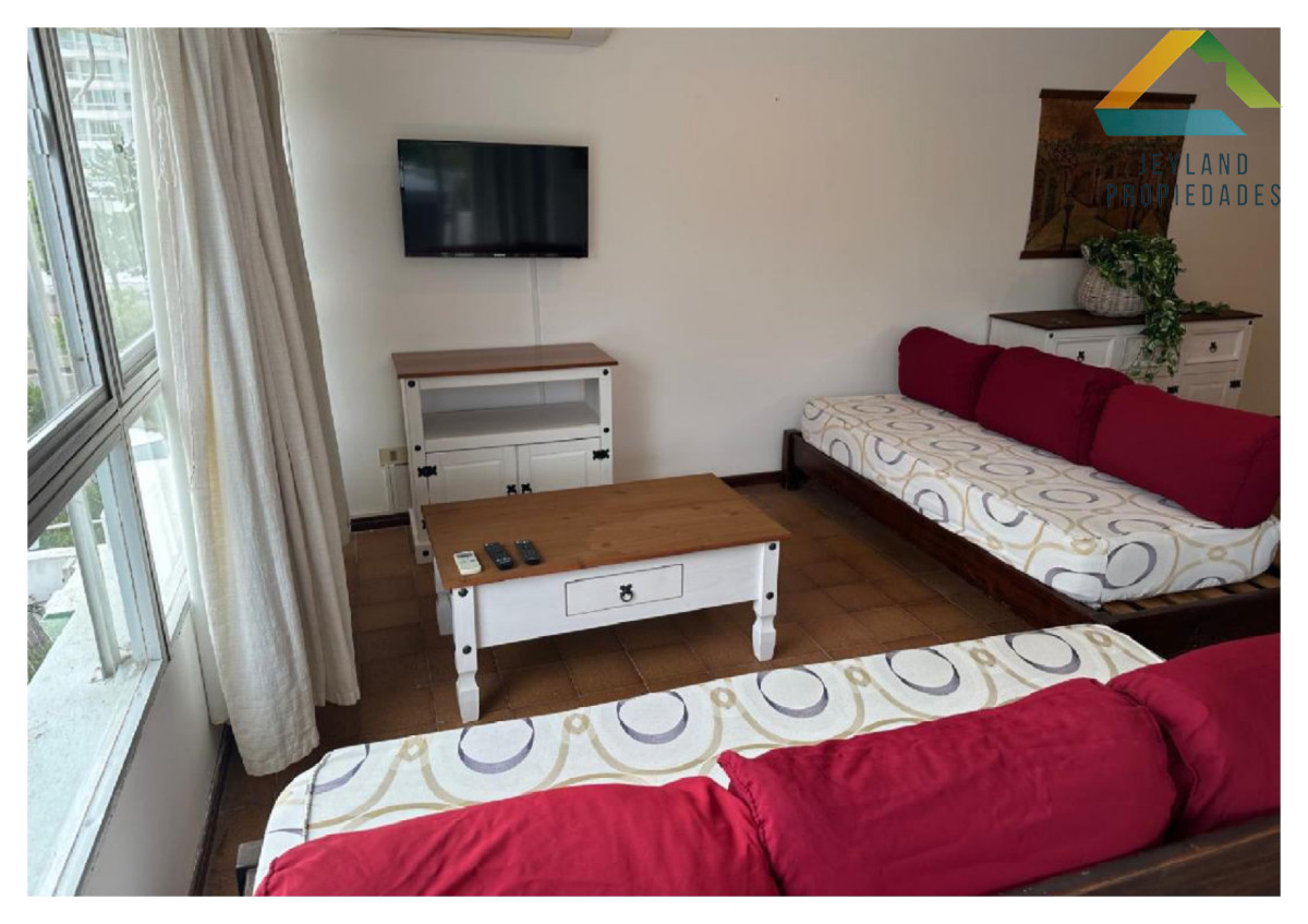 Apartamento ID.242 - Venta apartamento 3 dormitorios en Roosevelt, Punta del Este