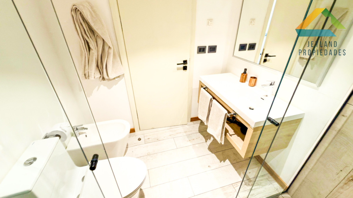 Apartamento ID.453 - Apartmento en venta en torre de categoría