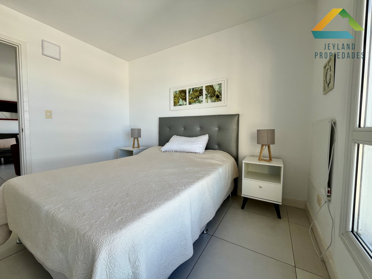 Apartamento ID.246 - Venta apartamento 1 dormitorio en Peninsula, Punta del Este 