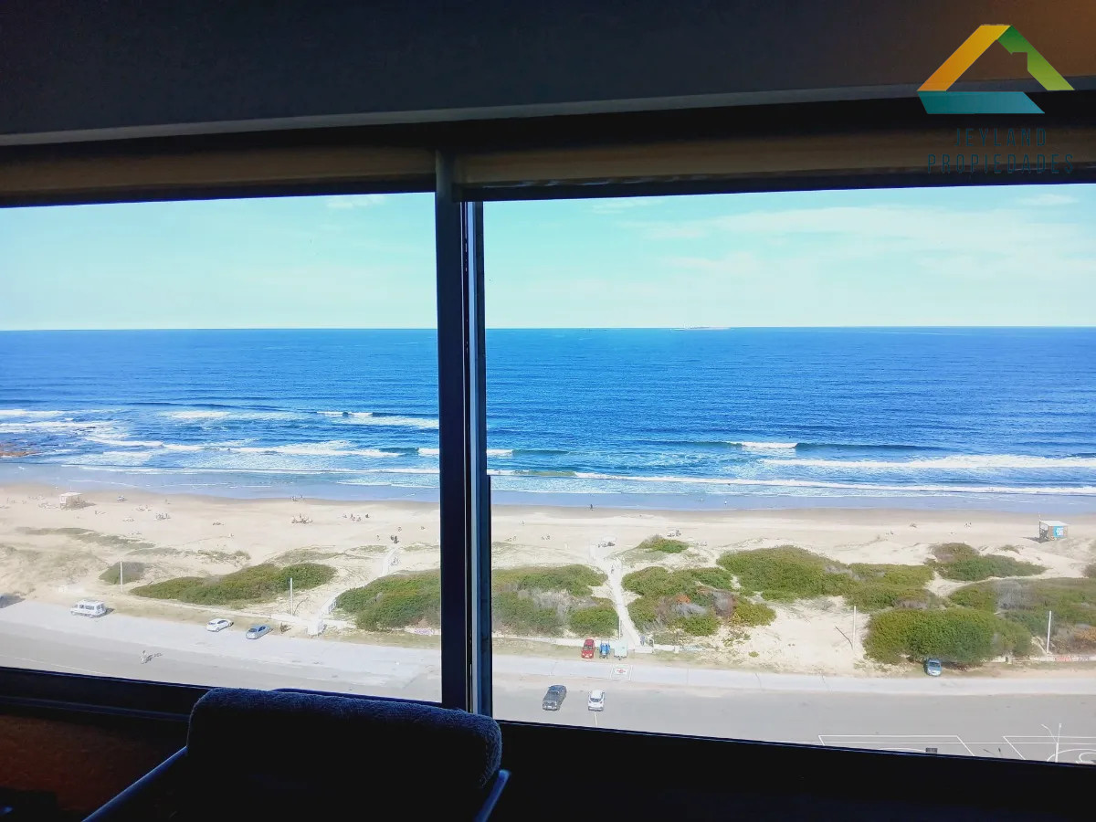 Apartamento ID.245 - Venta apartamento 1 dormitorio en Aidy Grill, Punta del Este