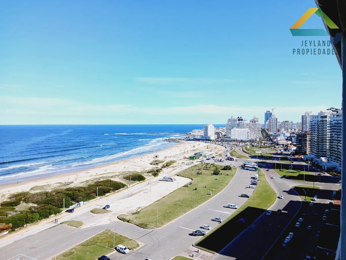 Apartamento ID.245 - Venta apartamento 1 dormitorio en Aidy Grill, Punta del Este