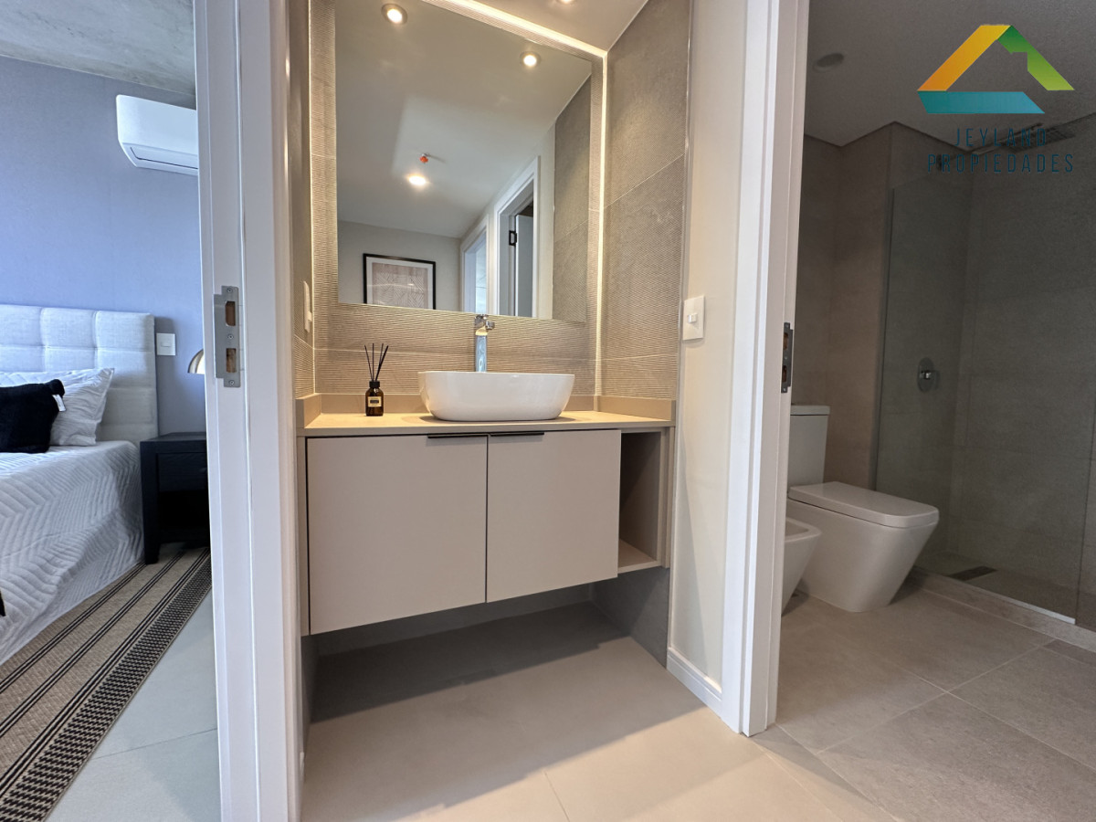 Apartamento ID.381 - Venta apartamento dos dormitorios en pozo en Aidy Grill Punta del Este