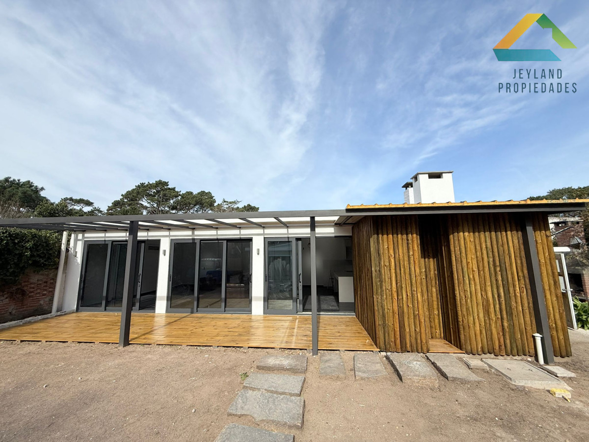 Casa ID.243 - Venta Casa 3 dormitorios, San Rafael, Punta del este 