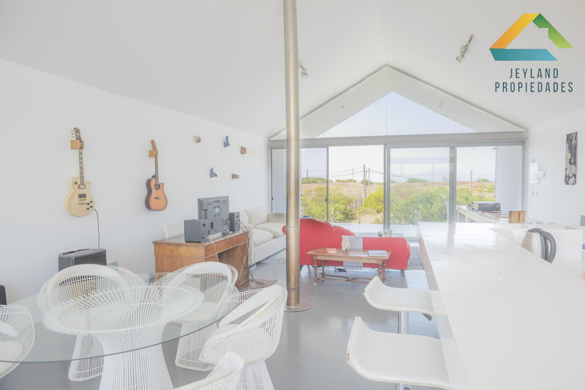 Casa ID.234 - Hermosa casa a metros del mar en la Juanita 