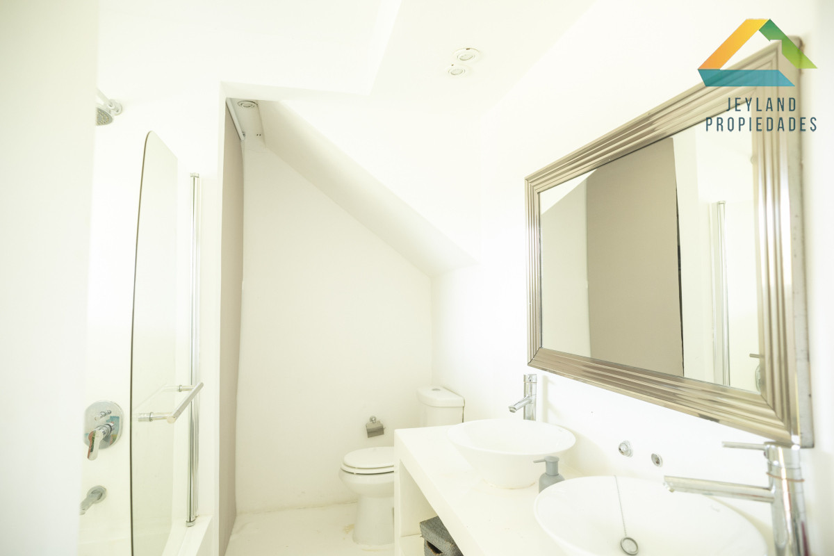 Casa ID.234 - Hermosa casa a metros del mar en la Juanita 