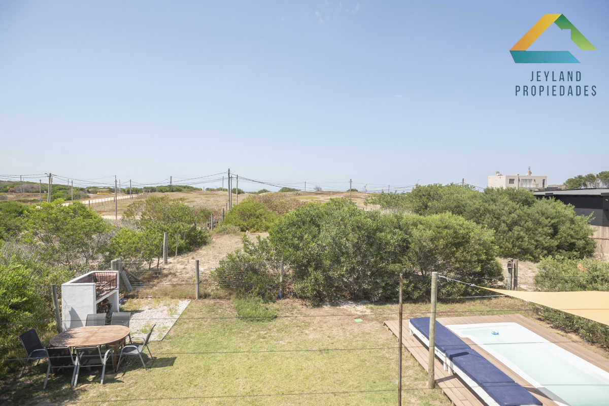 Casa ID.234 - Hermosa casa a metros del mar en la Juanita 