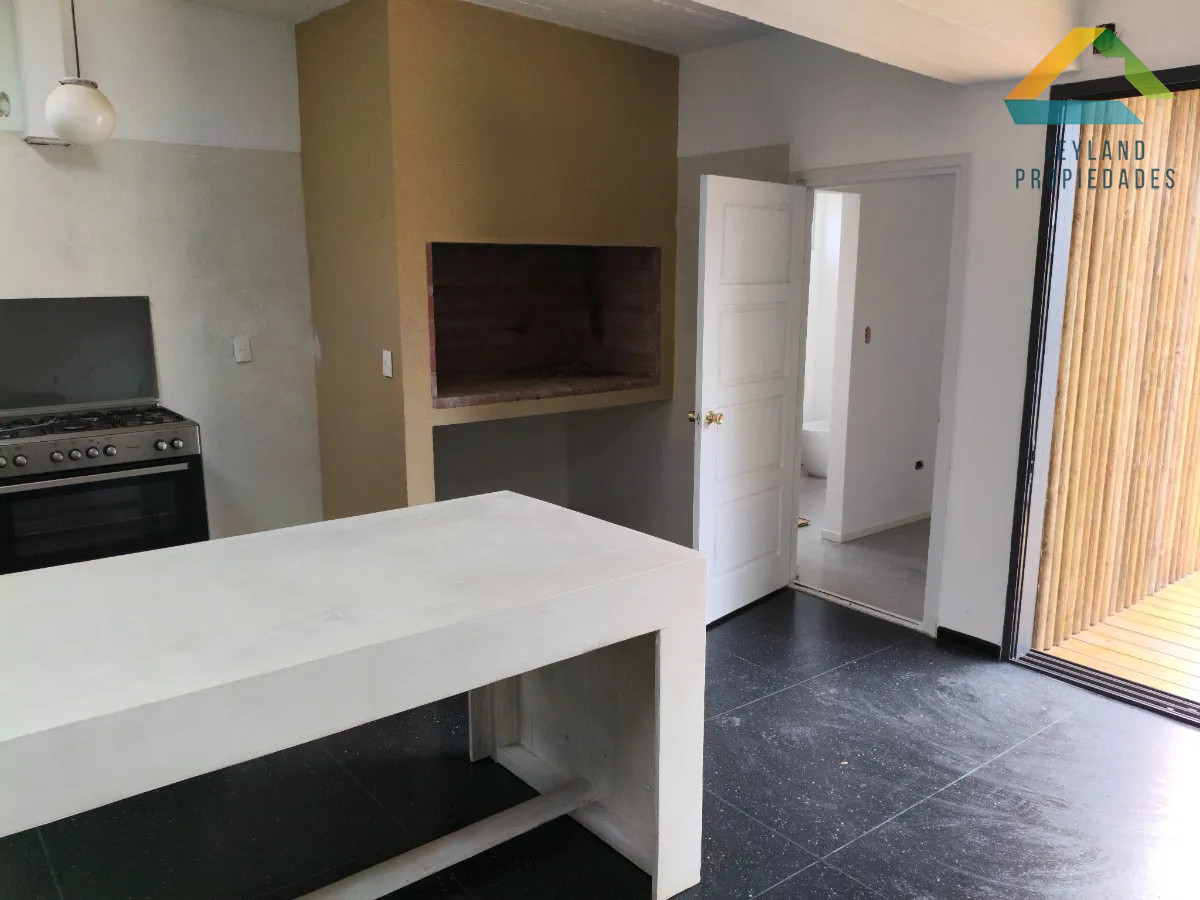 Casa ID.243 - Venta Casa 3 dormitorios, San Rafael, Punta del este 
