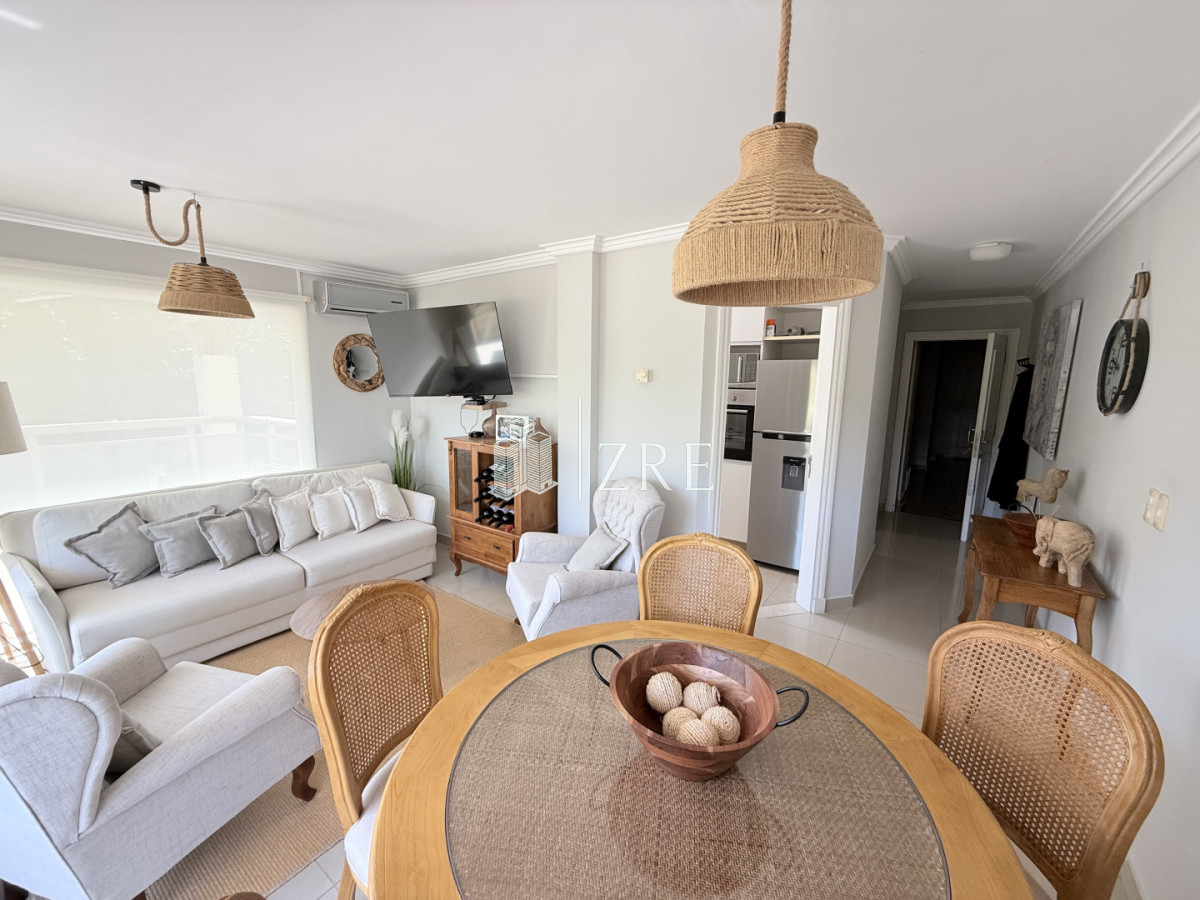 Apartamento ID.1270 - Venta apartamento 2 dormitorios en Aidy Grill, Punta del Este