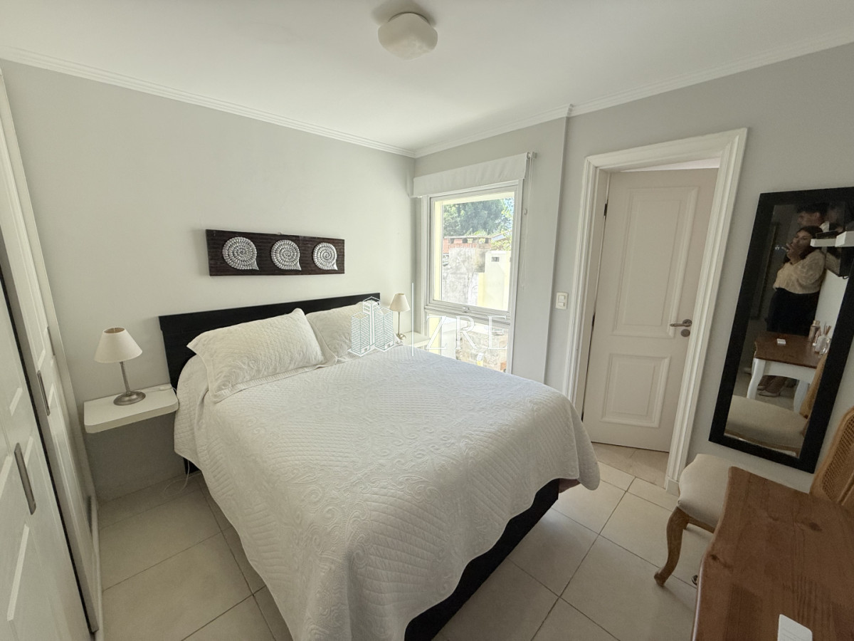 Apartamento ID.1270 - Venta apartamento 2 dormitorios en Aidy Grill, Punta del Este