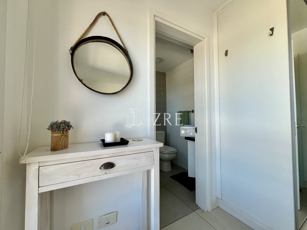 Apartamento ID.870 - Venta apartamento 1 dormitorio en Peninsula, Punta del Este 