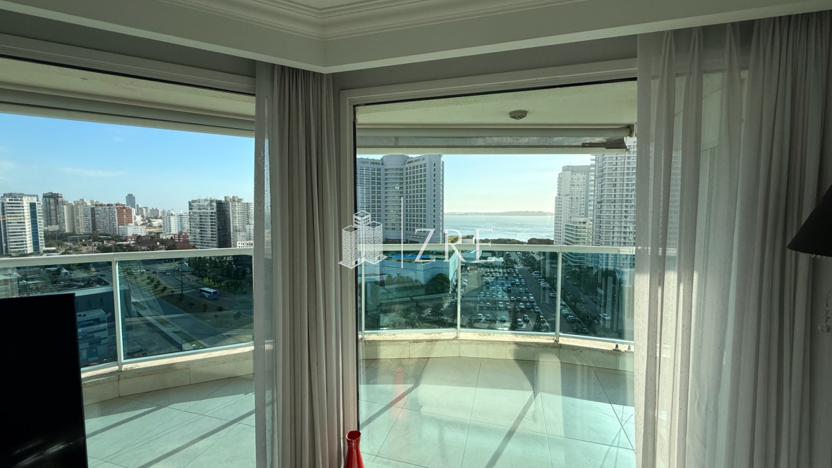 Apartamento ID.1332 - Venta apartamento Casino Tower 