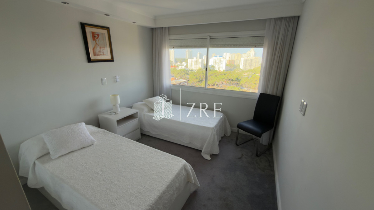 Apartamento ID.1332 - Venta apartamento Casino Tower 