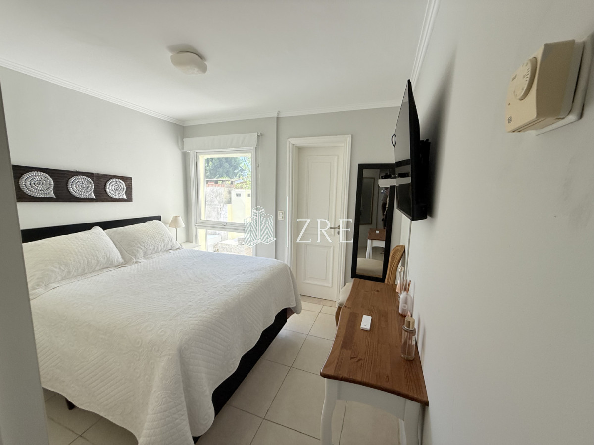 Apartamento ID.1270 - Venta apartamento 2 dormitorios en Aidy Grill, Punta del Este