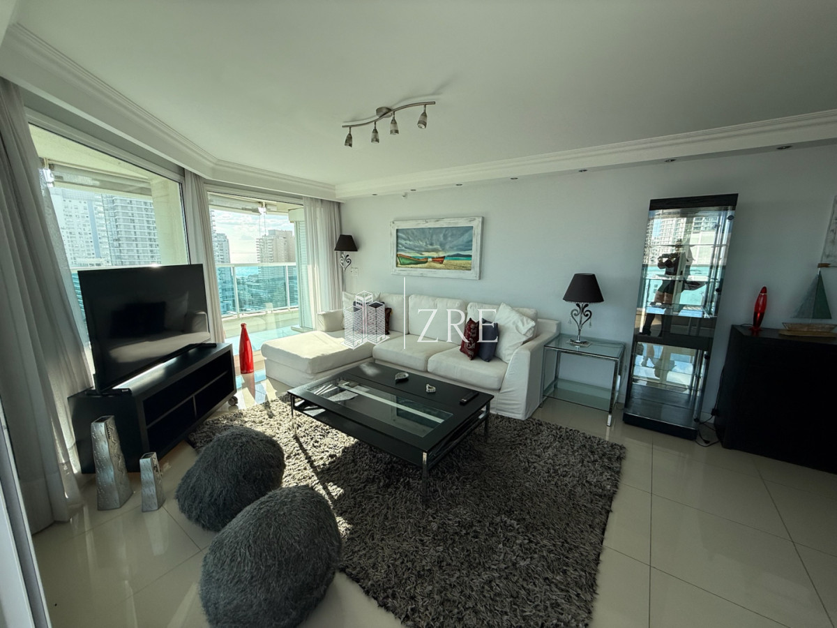 Apartamento ID.1332 - Venta apartamento Casino Tower 