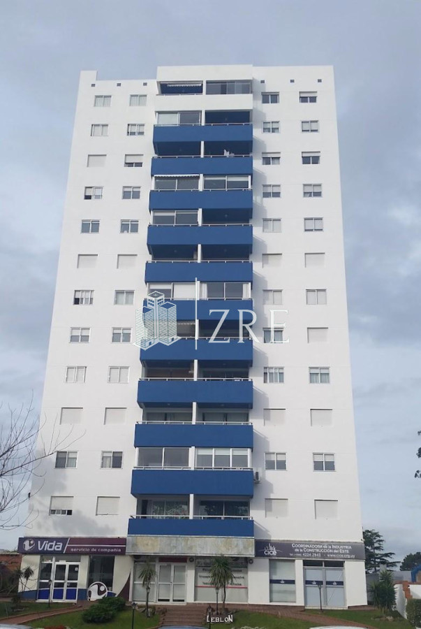 Apartamento ID.1073 - Se Alquila Apartamento en Roosvelt 