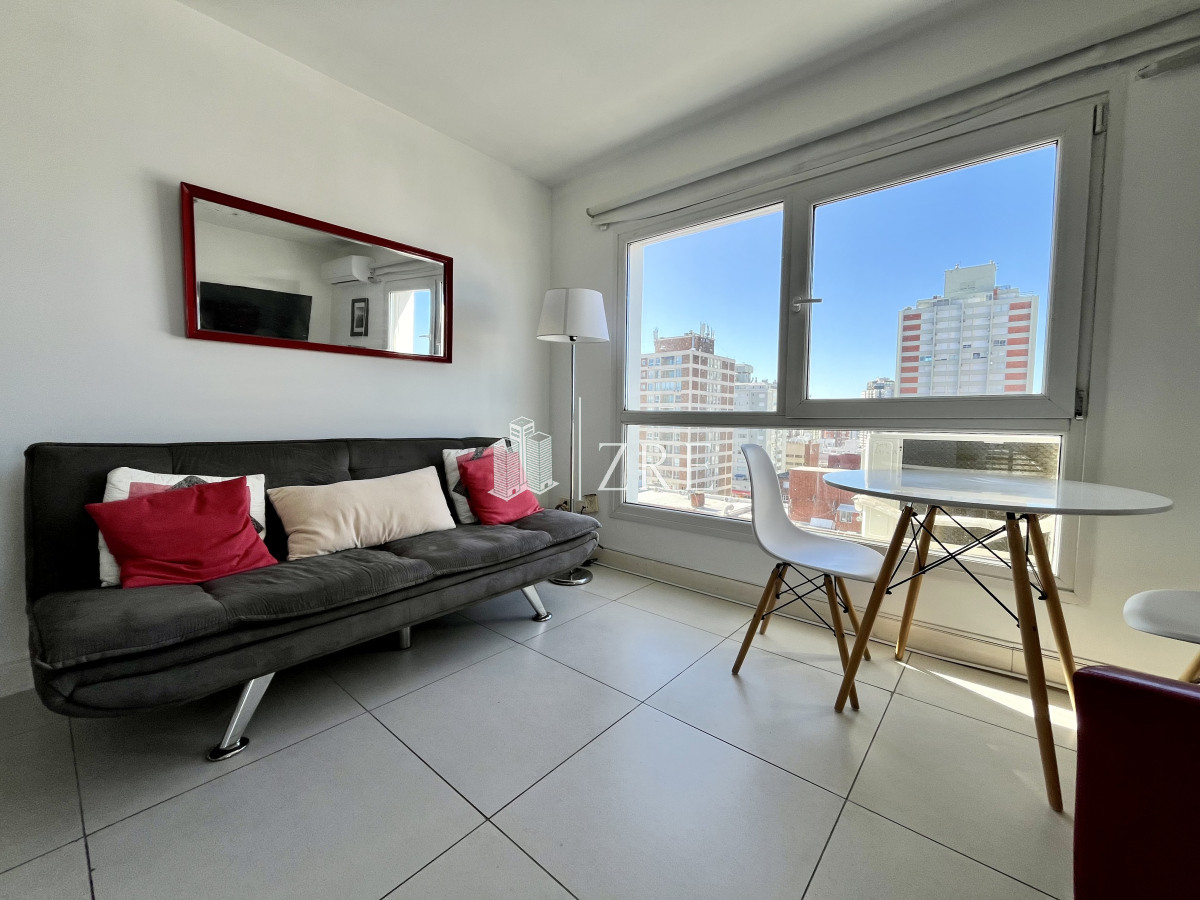 Apartamento ID.870 - Venta apartamento 1 dormitorio en Peninsula, Punta del Este 