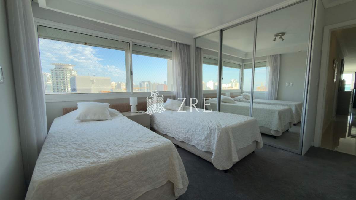 Apartamento ID.1332 - Venta apartamento Casino Tower 