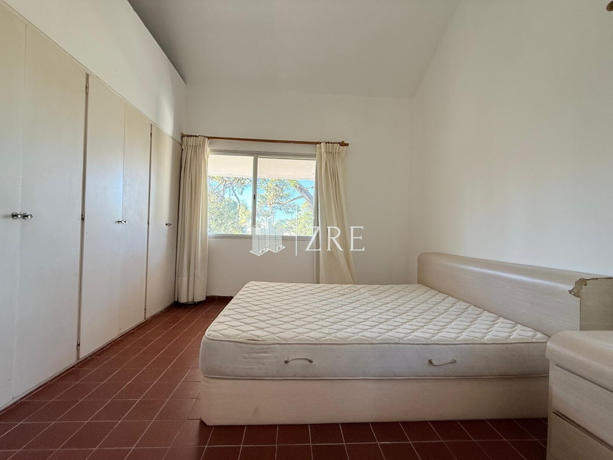Apartamento ID.885 - Apartamento Alquiler anual
