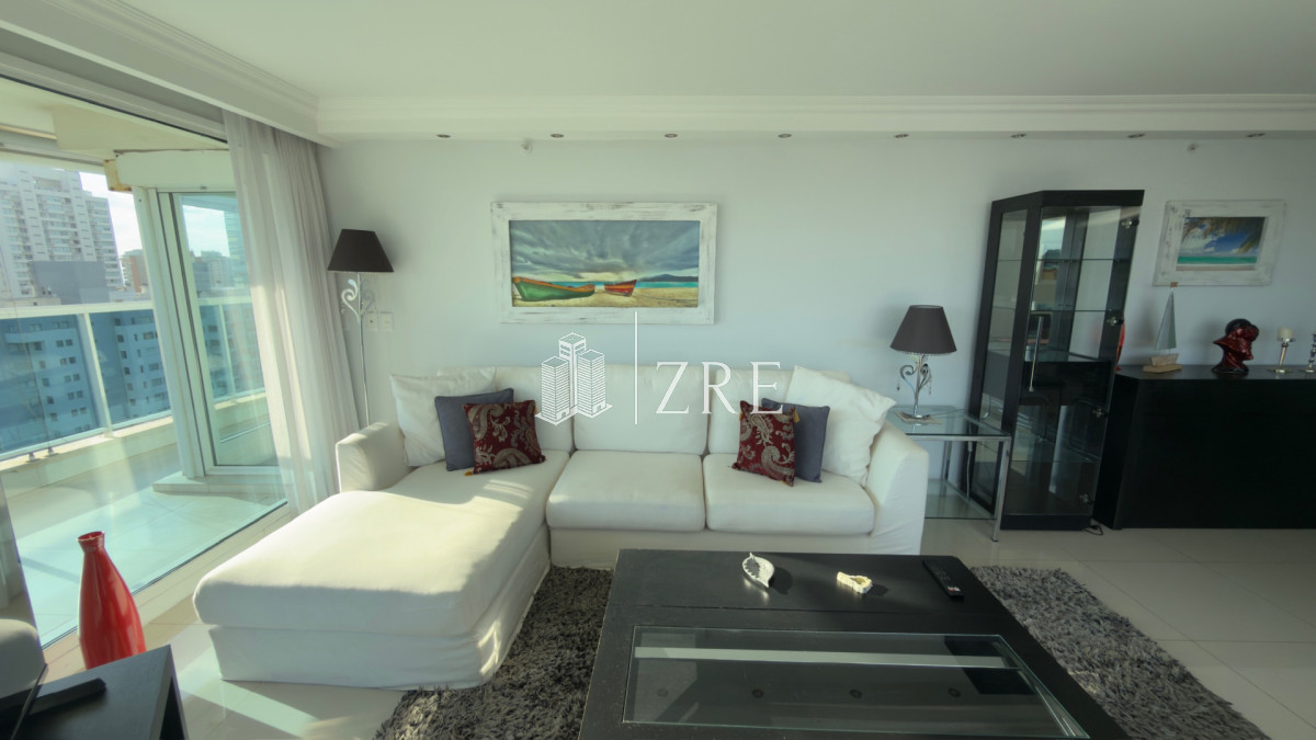 Apartamento ID.1332 - Venta apartamento Casino Tower 