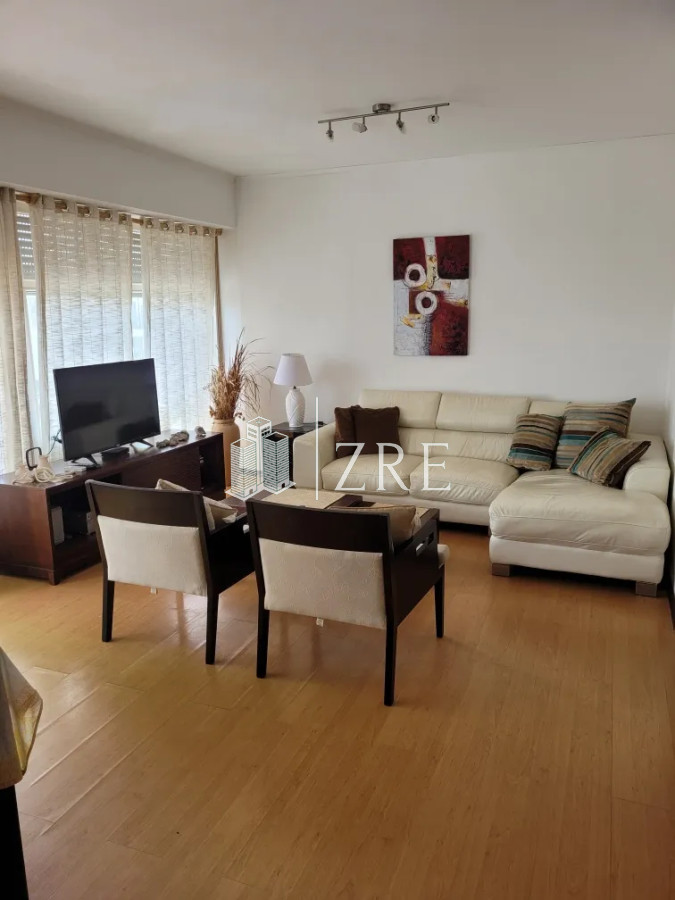 Apartamento ID.877 - Venta apartamento de 2 Dormitorios, Playa mansa,Punta del este 