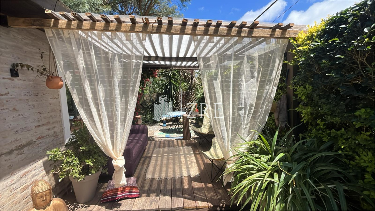 Casa ID.1093 - Se alquila Propiedad en la Barra 