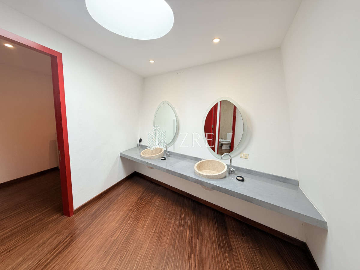 Casa ID.993 - Venta importante casa en la barra