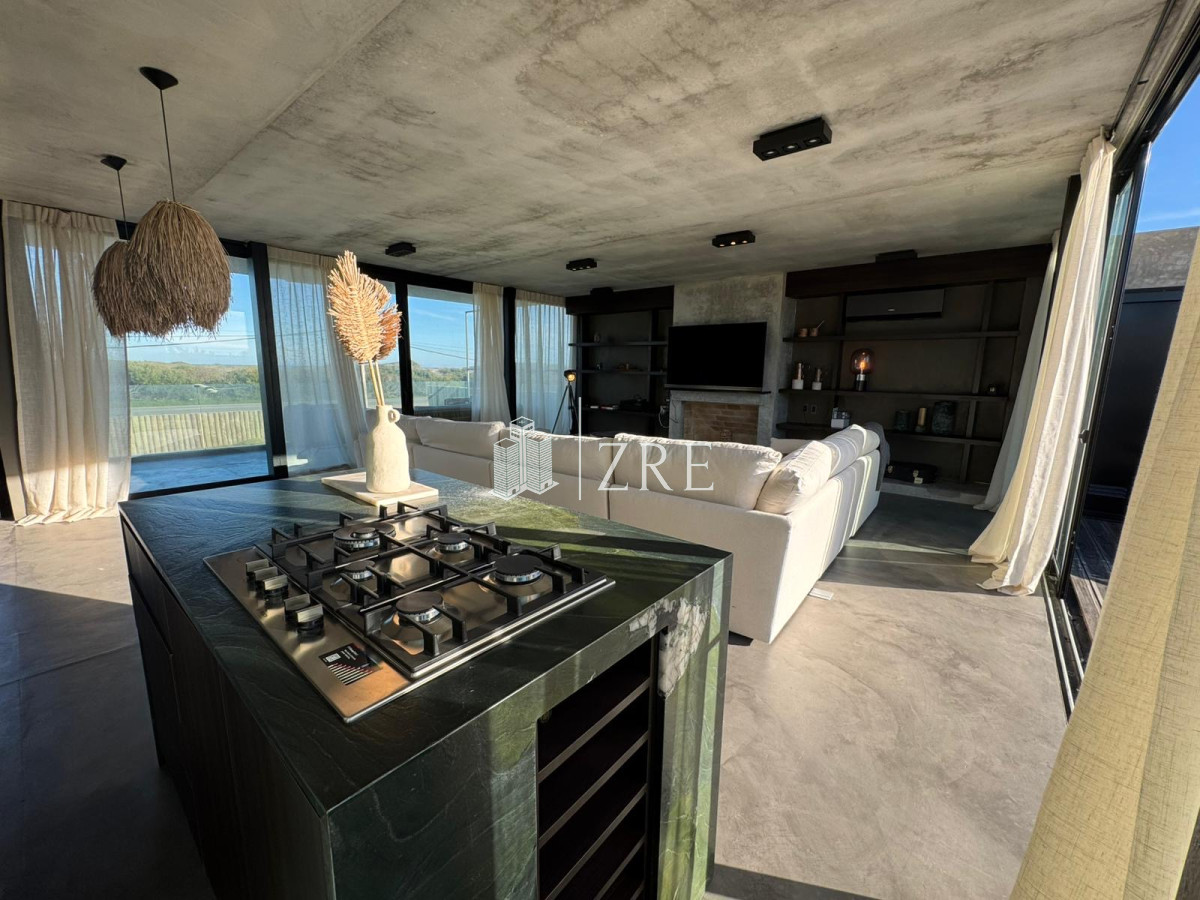 Casa ID.34 - Casa Venta 3 Dormitorios La Juanita