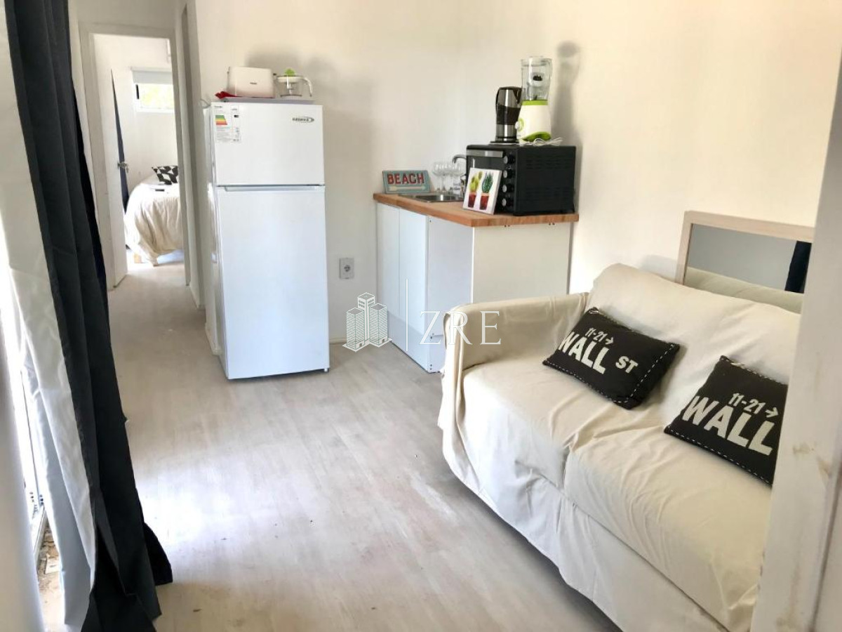 Casa ID.21 - Complejo de 7 apartamentos en la Juanita. 