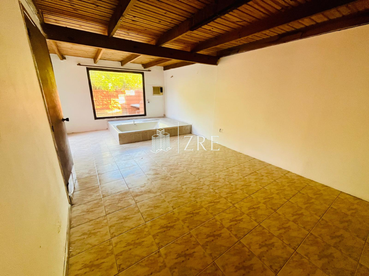 Casa ID.1046 - Se alquila casa con Yacusi en El Tesoro