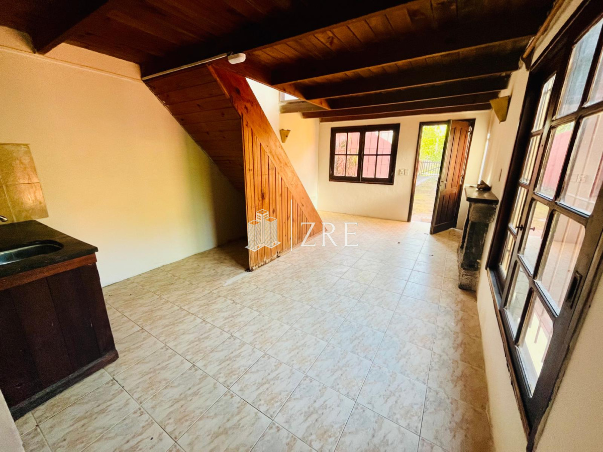 Casa ID.1046 - Se alquila casa con Yacusi en El Tesoro