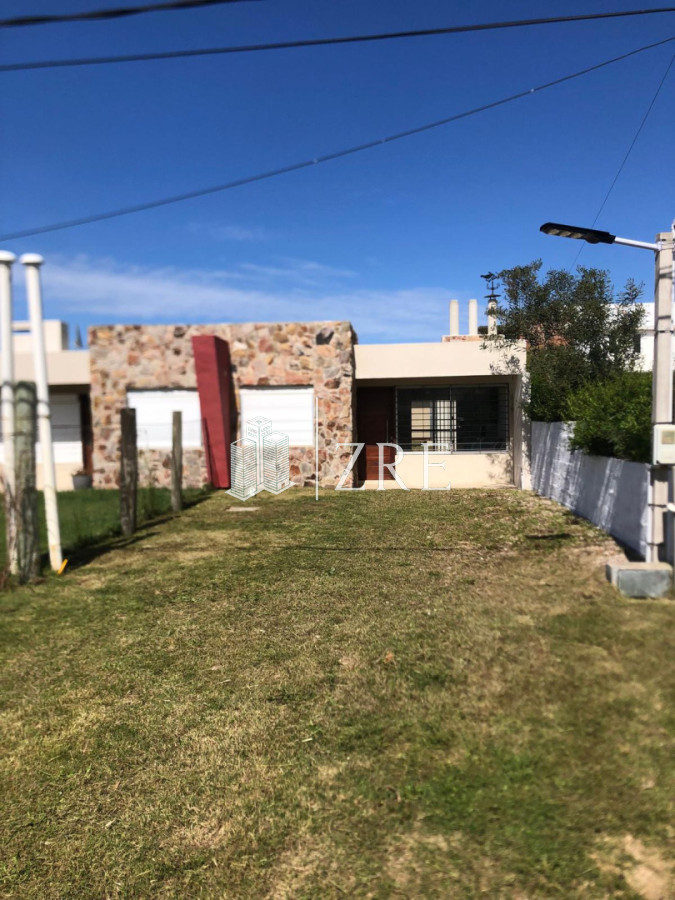 Casa ID.1076 - Se alquila casa a 50 metros del mar 