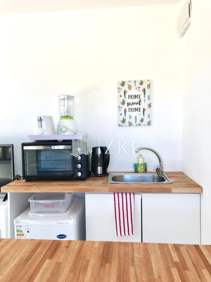 Casa ID.21 - Complejo de 7 apartamentos en la Juanita. 