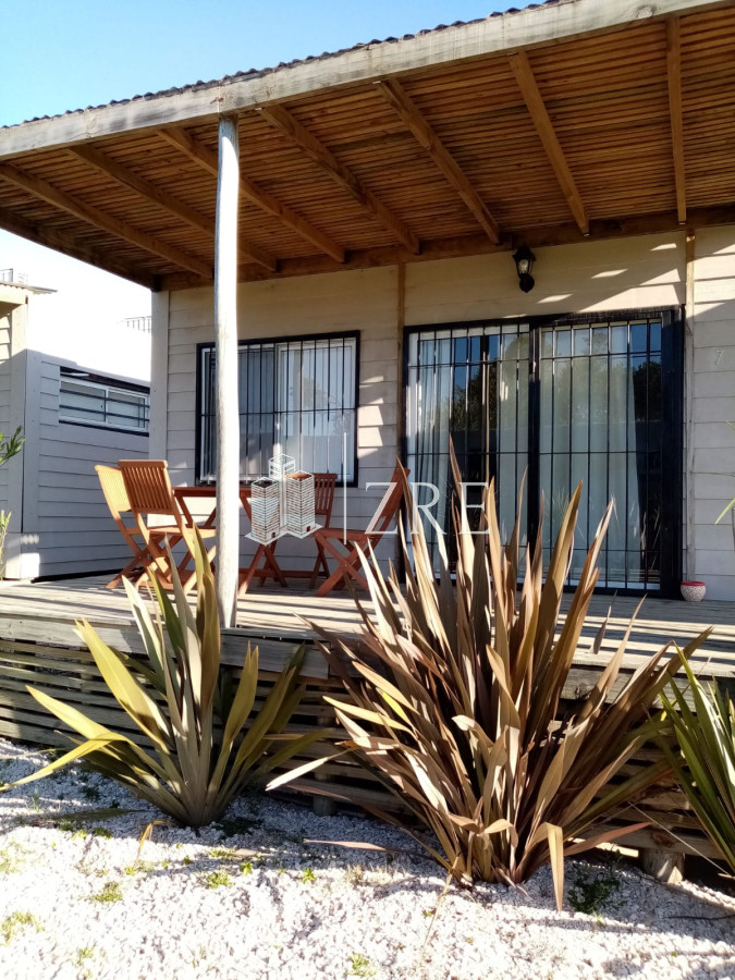 Casa ID.21 - Complejo de 7 apartamentos en la Juanita. 