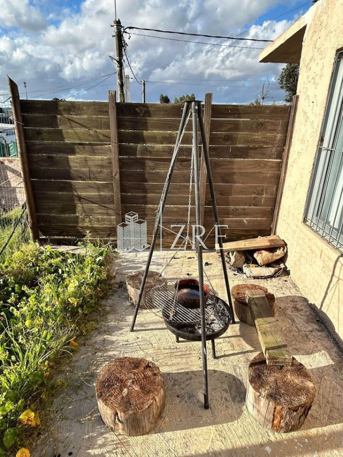 Casa ID.1178 - Casa en barrio 4h