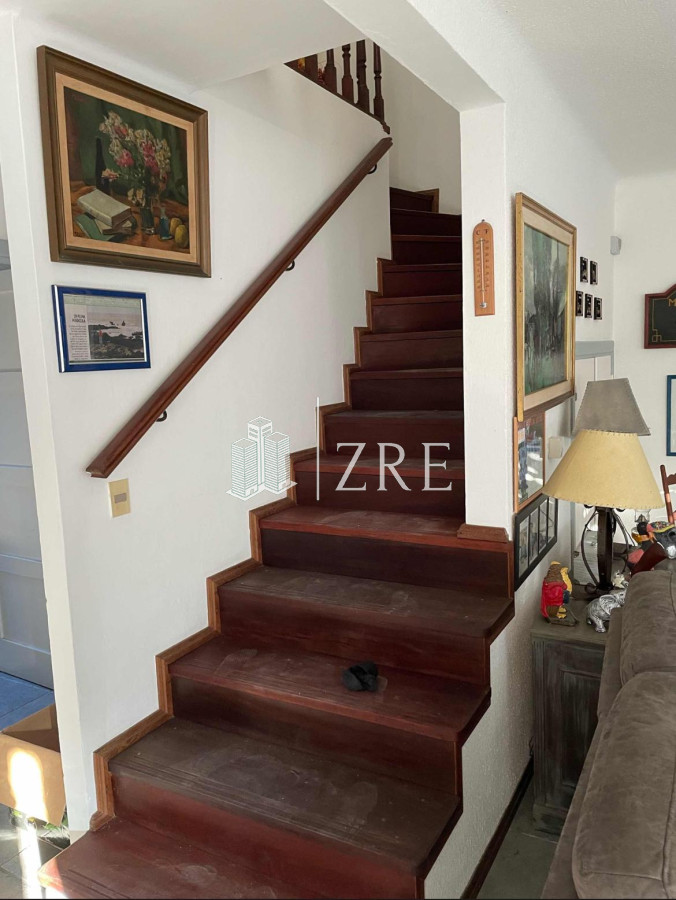 Casa ID.888 - Venta casa 4 dormitorios península, Punta del Este