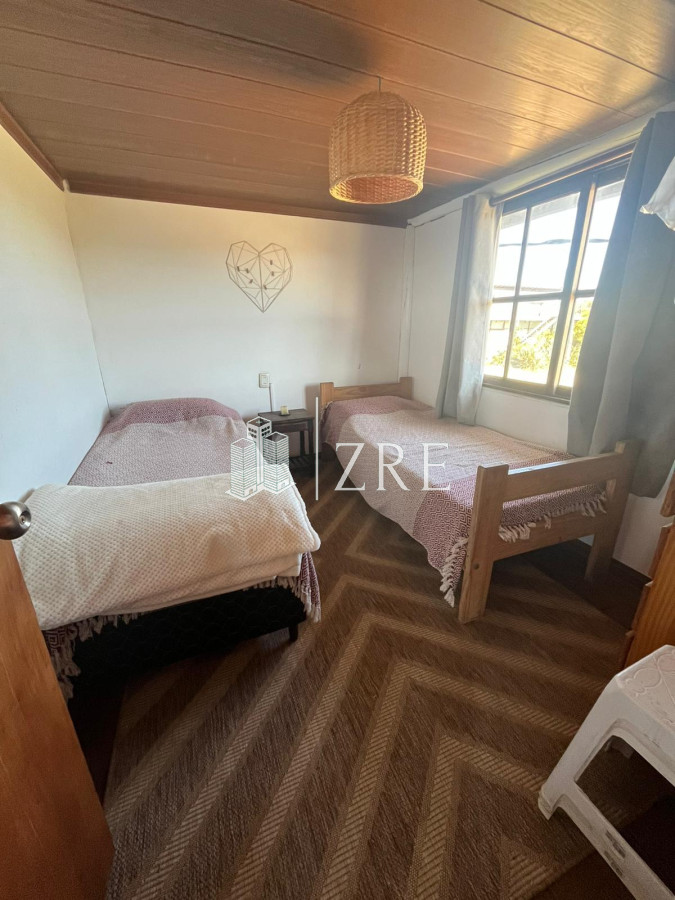 Casa ID.1019 - Se alquila Casa a metros del mar