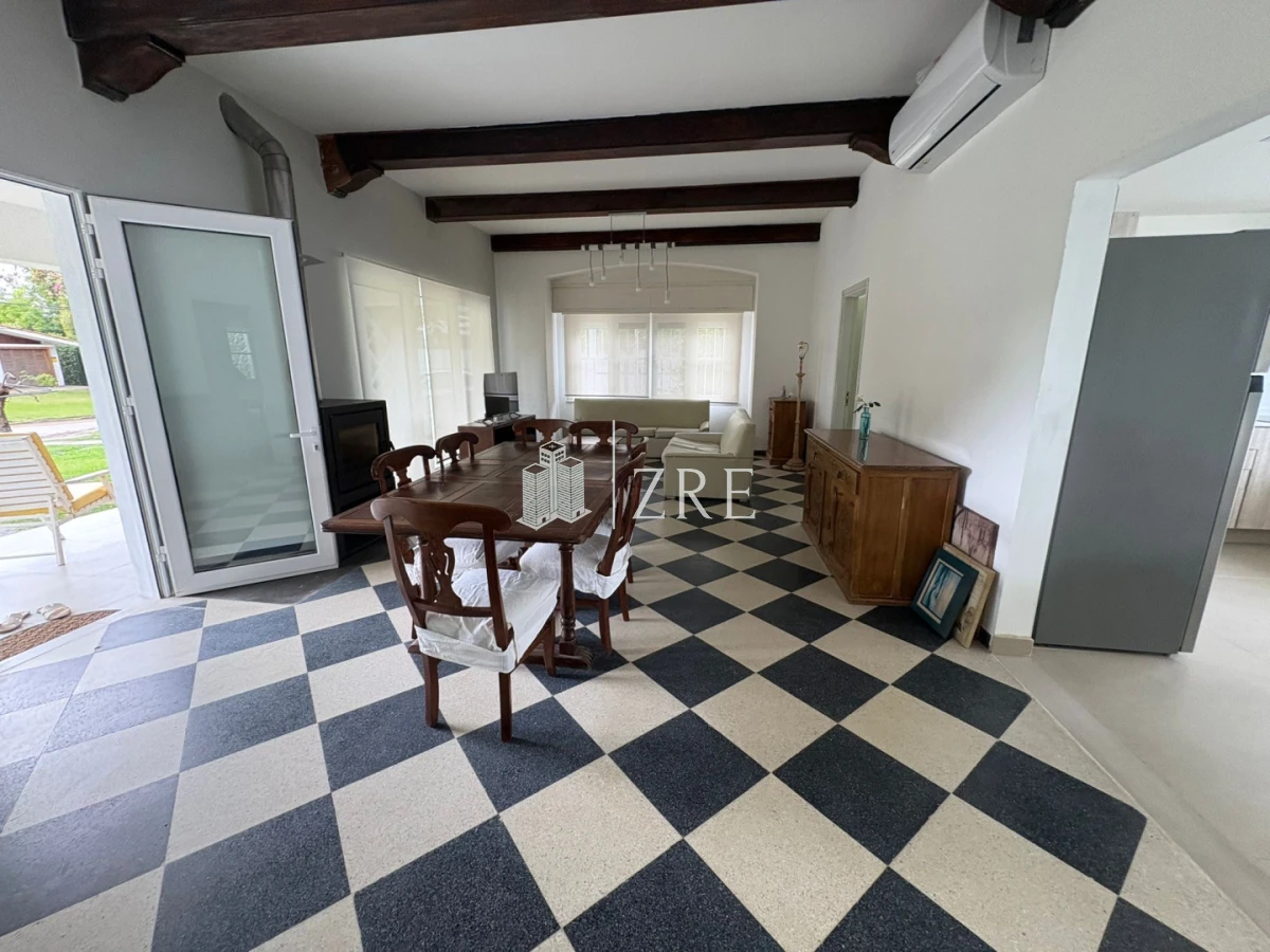 Casa ID.1307 - Alquiler anual casa de 3 dormitorios en Mansa, Punta del Este