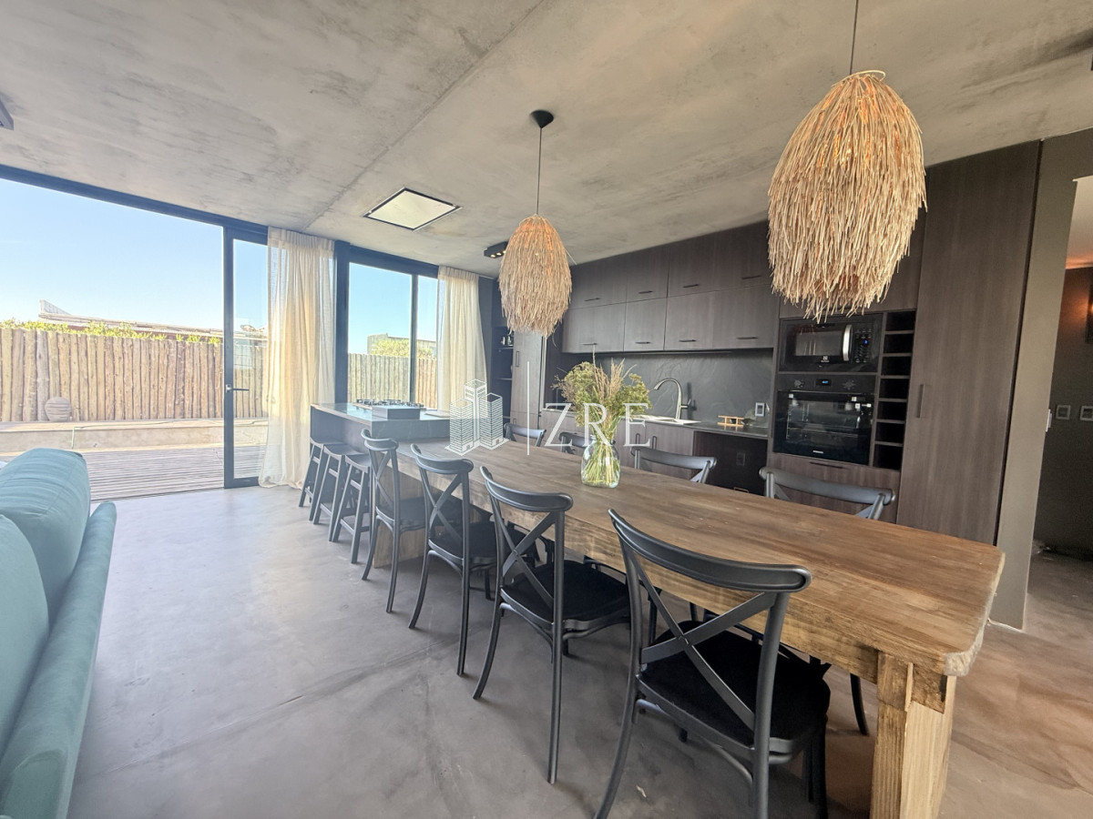 Casa ID.34 - Casa Venta 3 Dormitorios La Juanita