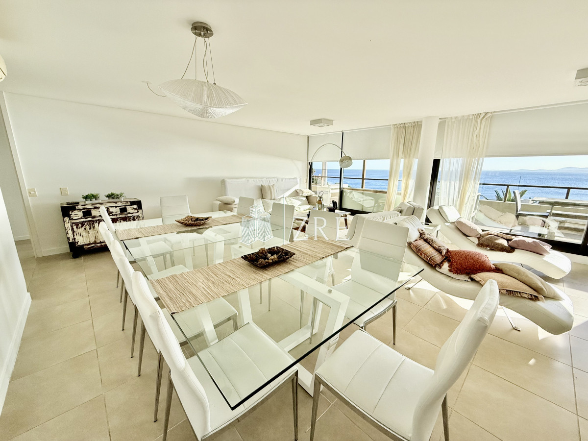 Casa ID.890 - Apartamento alquiler temporario 3 dormitorios en Punta Ballena, Maldonado