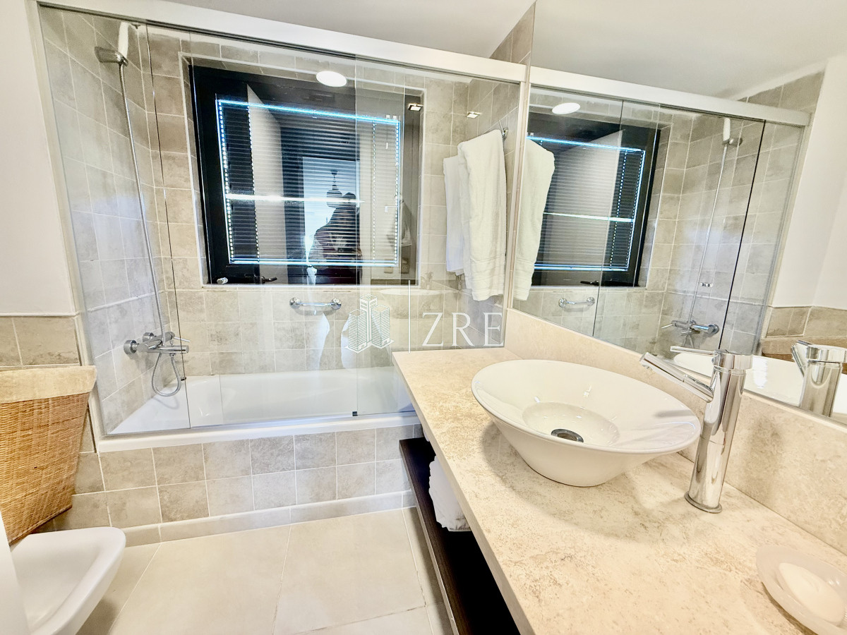 Casa ID.890 - Apartamento alquiler temporario 3 dormitorios en Punta Ballena, Maldonado