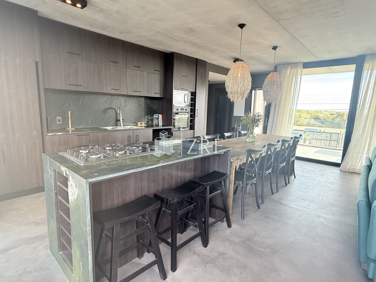 Casa ID.34 - Casa Venta 3 Dormitorios La Juanita