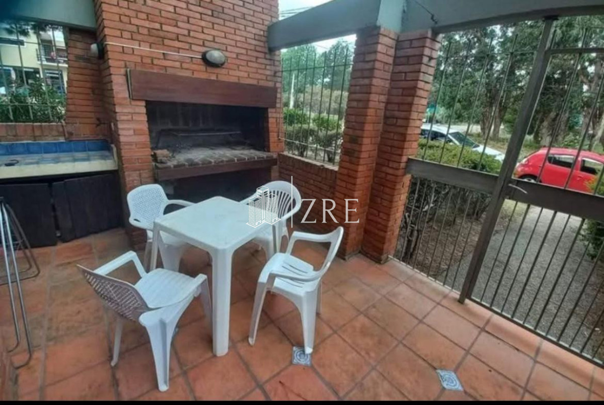 Casa ID.1119 - Se alquila casa en Piriápolis 