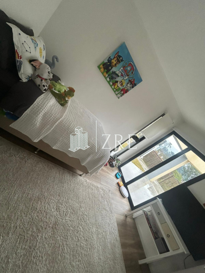 Casa ID.1141 - casa en barrio burnett 