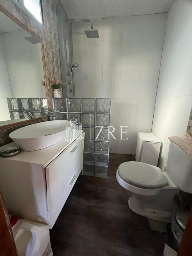 Casa ID.1019 - Se alquila Casa a metros del mar