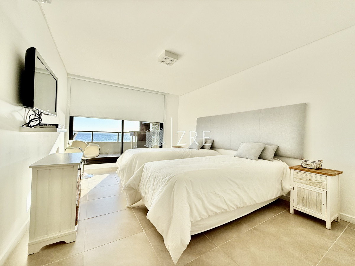 Casa ID.890 - Apartamento alquiler temporario 3 dormitorios en Punta Ballena, Maldonado