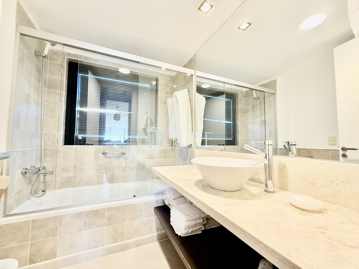 Casa ID.890 - Apartamento alquiler temporario 3 dormitorios en Punta Ballena, Maldonado