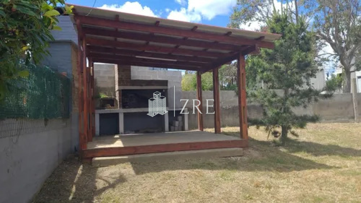 Casa ID.1013 - Alquiler temporario 50 metros del mar 