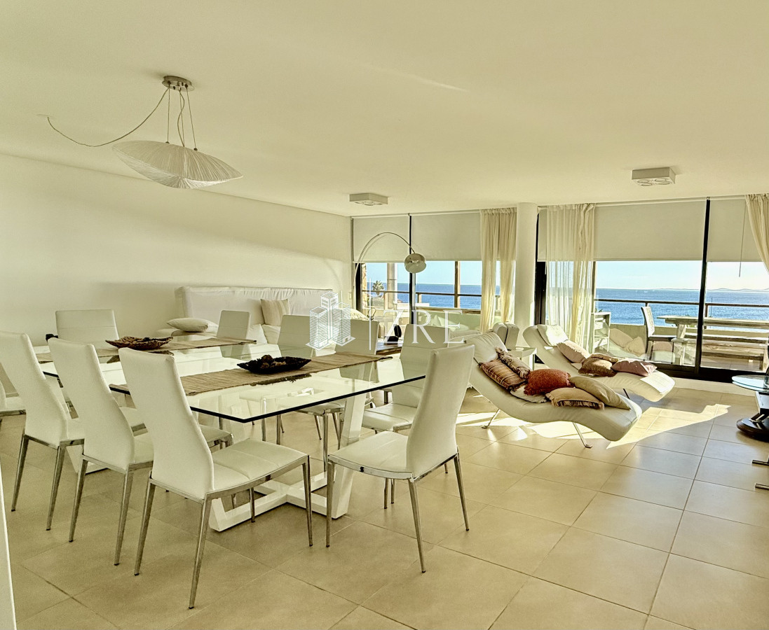 Casa ID.890 - Apartamento alquiler temporario 3 dormitorios en Punta Ballena, Maldonado