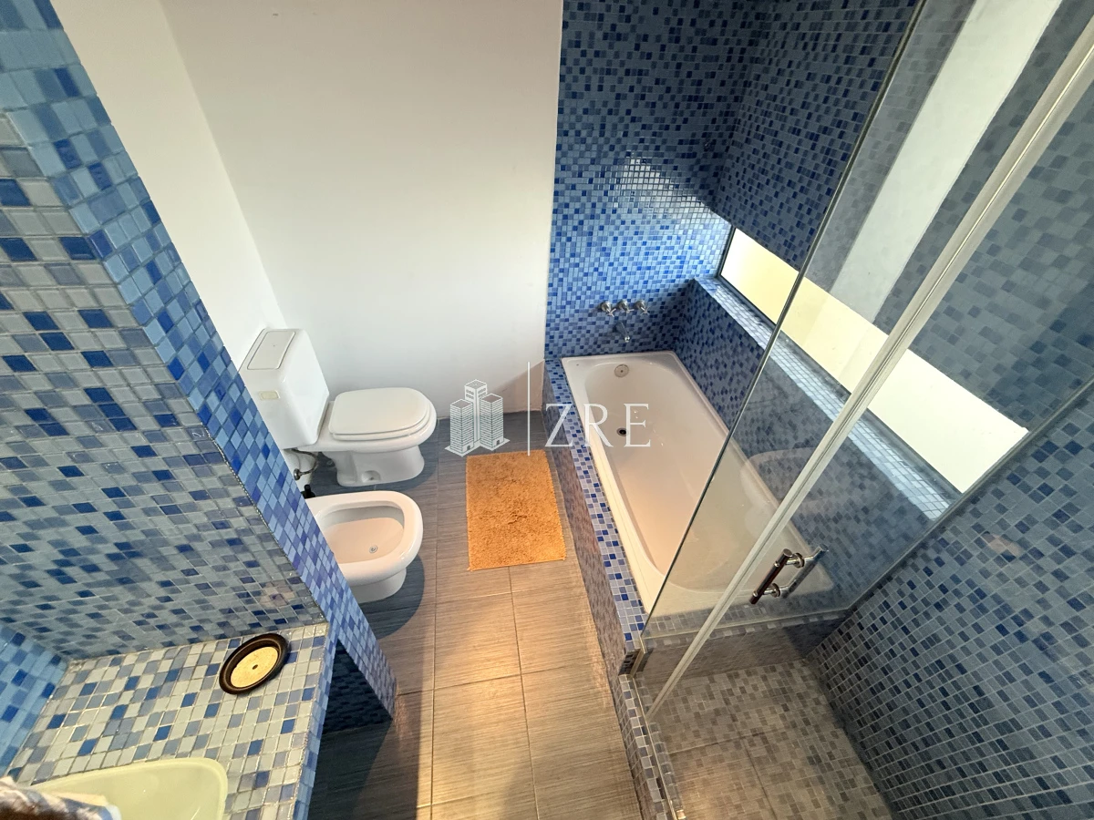 Casa ID.993 - Venta importante casa en la barra